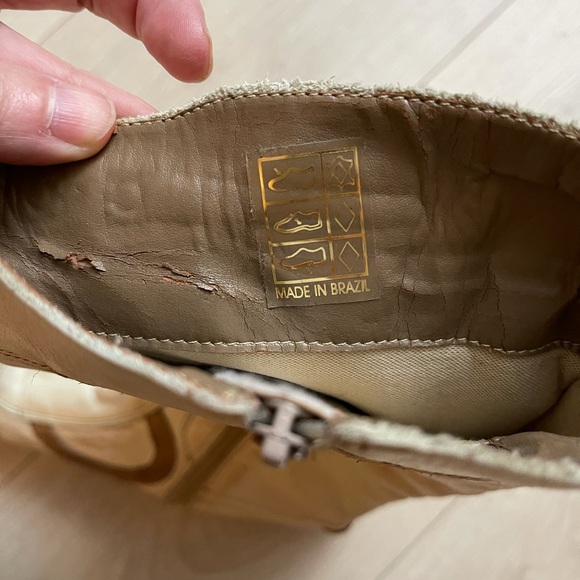 Off white/beige Klub Nico boots size 7. - Picture 5 of 7